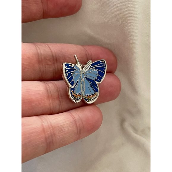 Butterfly Silver and 2-Tone Blue & Corral Color Resin Lapel Pin / Brooch - Picture 4 of 10